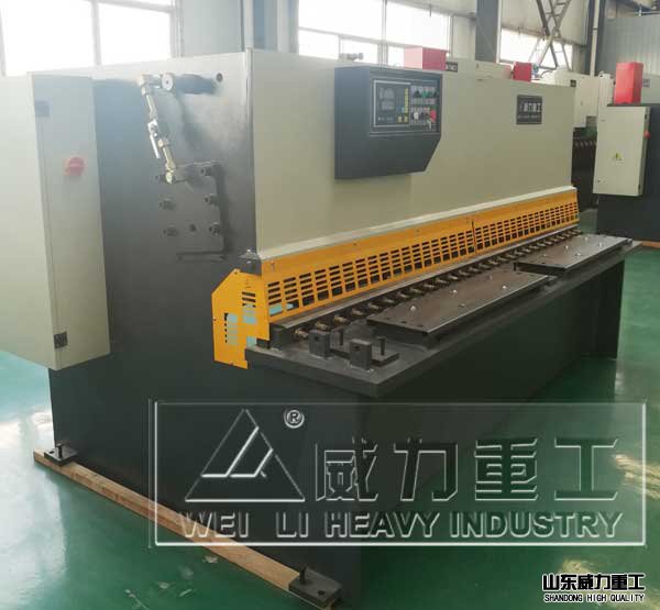 6x2500液压摆式剪板机